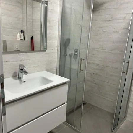 Masea View For 4 With Parking Place Makarska